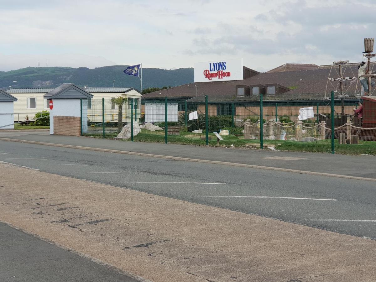 Holiday Home in Lyons Robin Hood Holiday Park Meliden Dış mekan fotoğraf