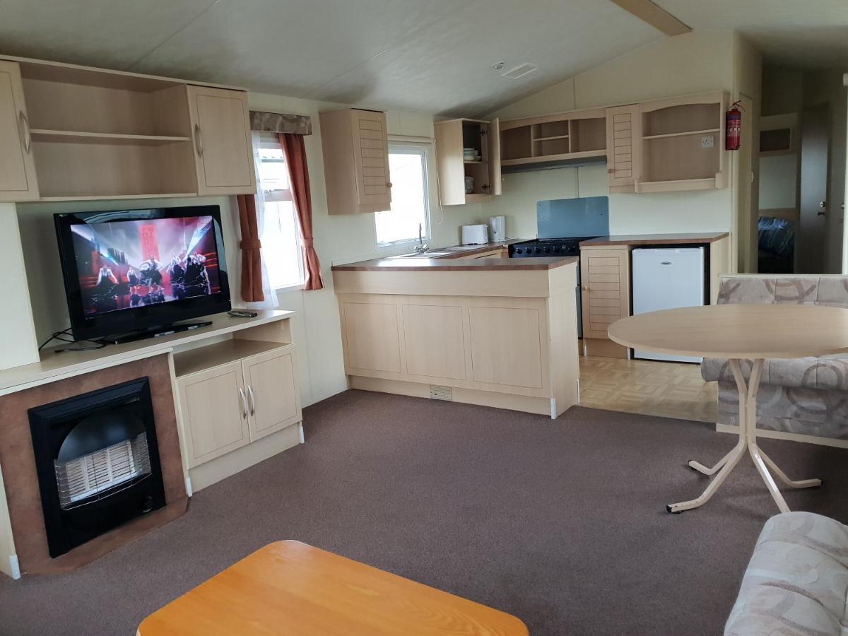 Holiday Home in Lyons Robin Hood Holiday Park Meliden Dış mekan fotoğraf